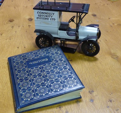 CSS visitors book