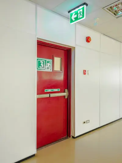 Emergency-lighting-fire-life-safety